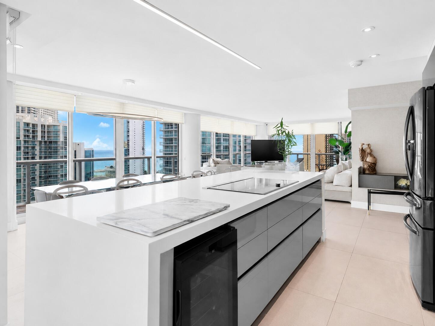 Photo of 16500 Collins  #1751, Sunny Isles Beach, Florida, 33160 - kitchen 1