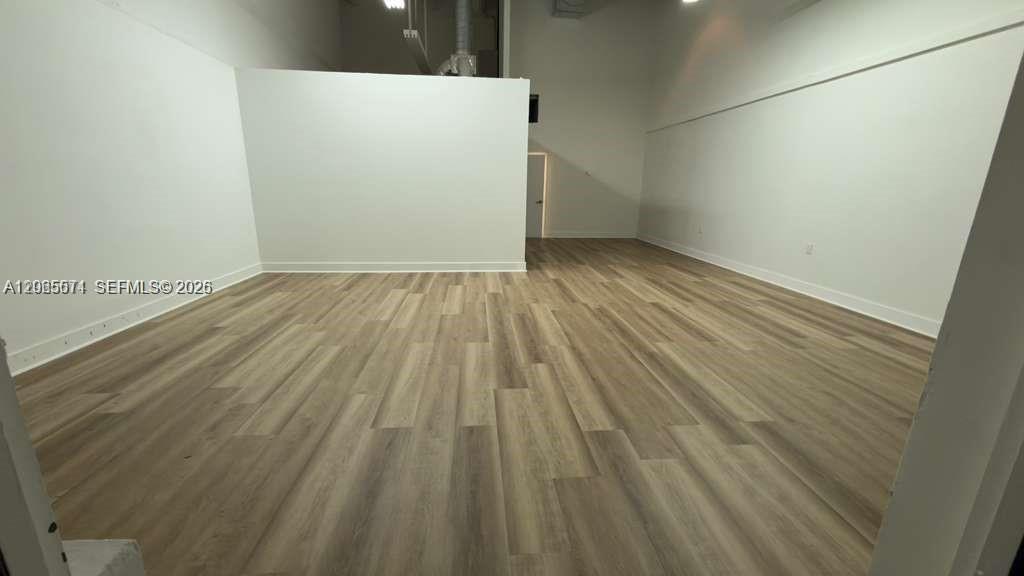 Ver detalles 1 / sq. ft. $ 2026-08-04 0 foto