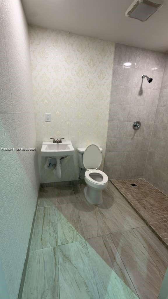 Ver detalles 1 / sq. ft. $ 2026-08-04 0 foto