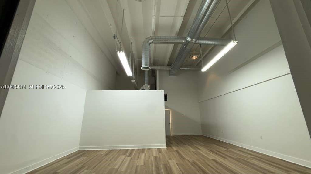 Ver detalles 1 / sq. ft. $ 2026-08-04 0 foto