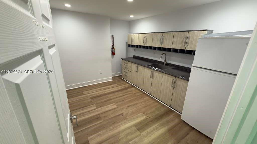 Ver detalles 1 / sq. ft. $ 2026-08-04 0 foto
