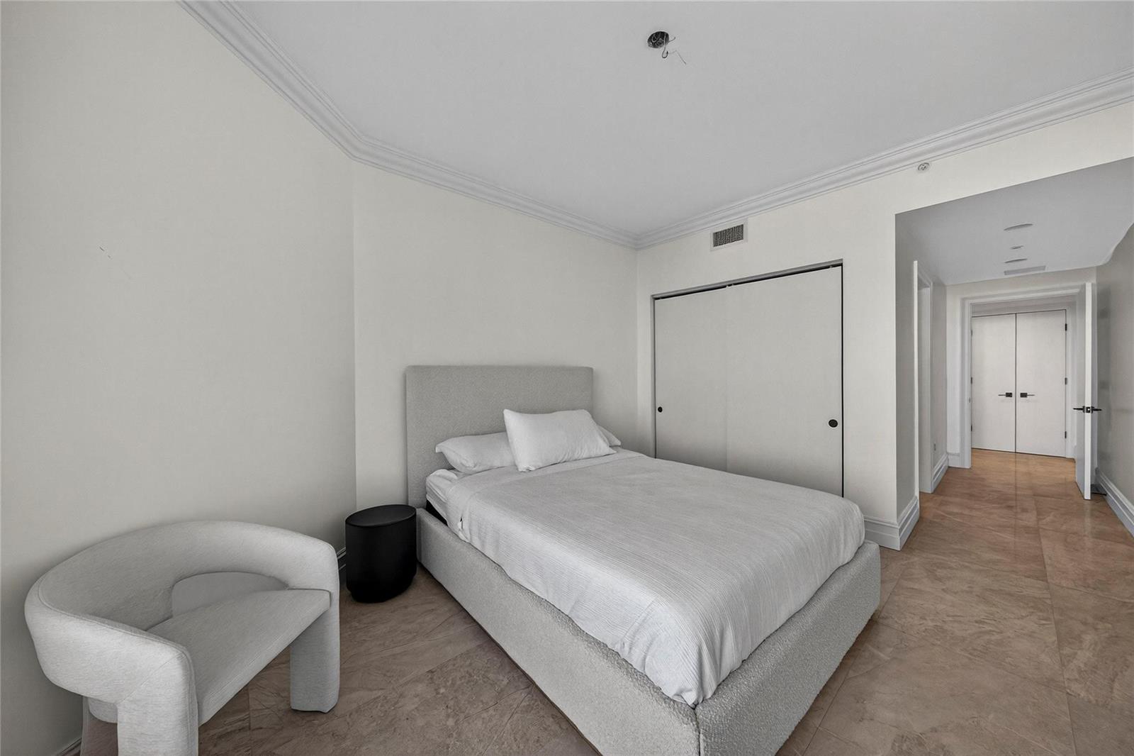Photo of 17301 Biscayne #506, North Miami Beach, Florida, 33160 - Photo 25