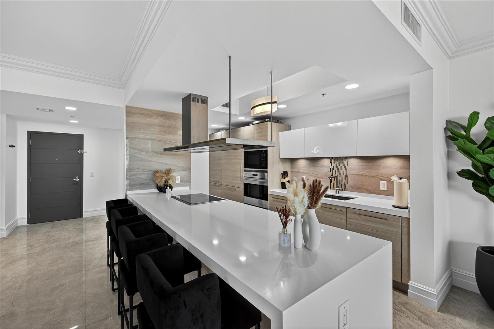 Photo of 17301 Biscayne #506, North Miami Beach, Florida, 33160 - Photo 3