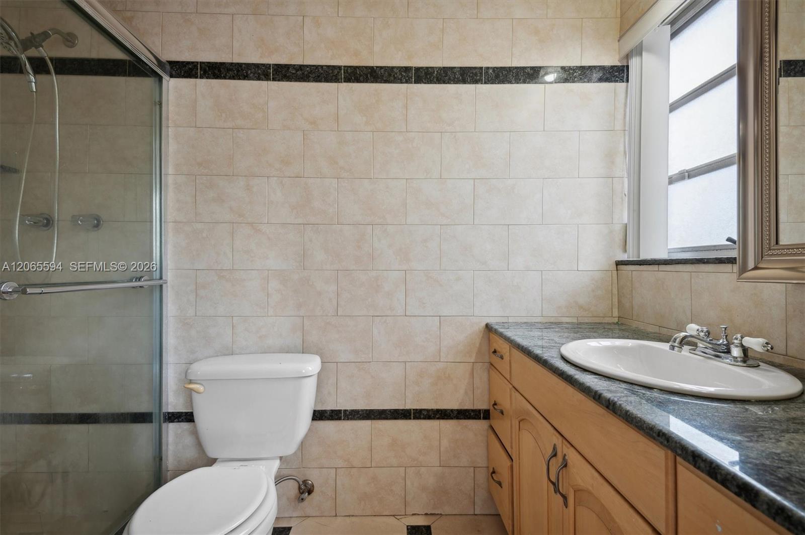 Photo of 619 14th Ave  #101, Hallandale Beach, Florida, 33009 - 2nd Bathroom