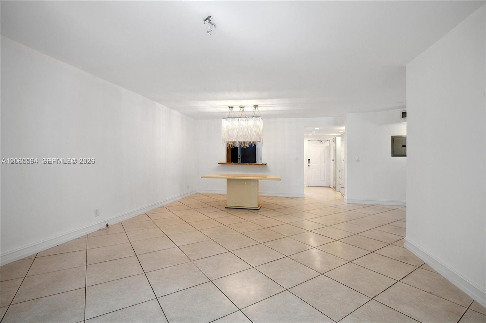 Photo of 619 14th Ave  #101, Hallandale Beach, Florida, 33009 - Living Room