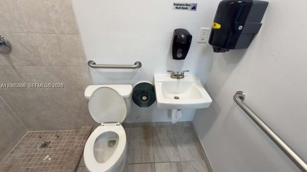 Ver detalles 2 / sq. ft. $ 2026-08-04 0 foto