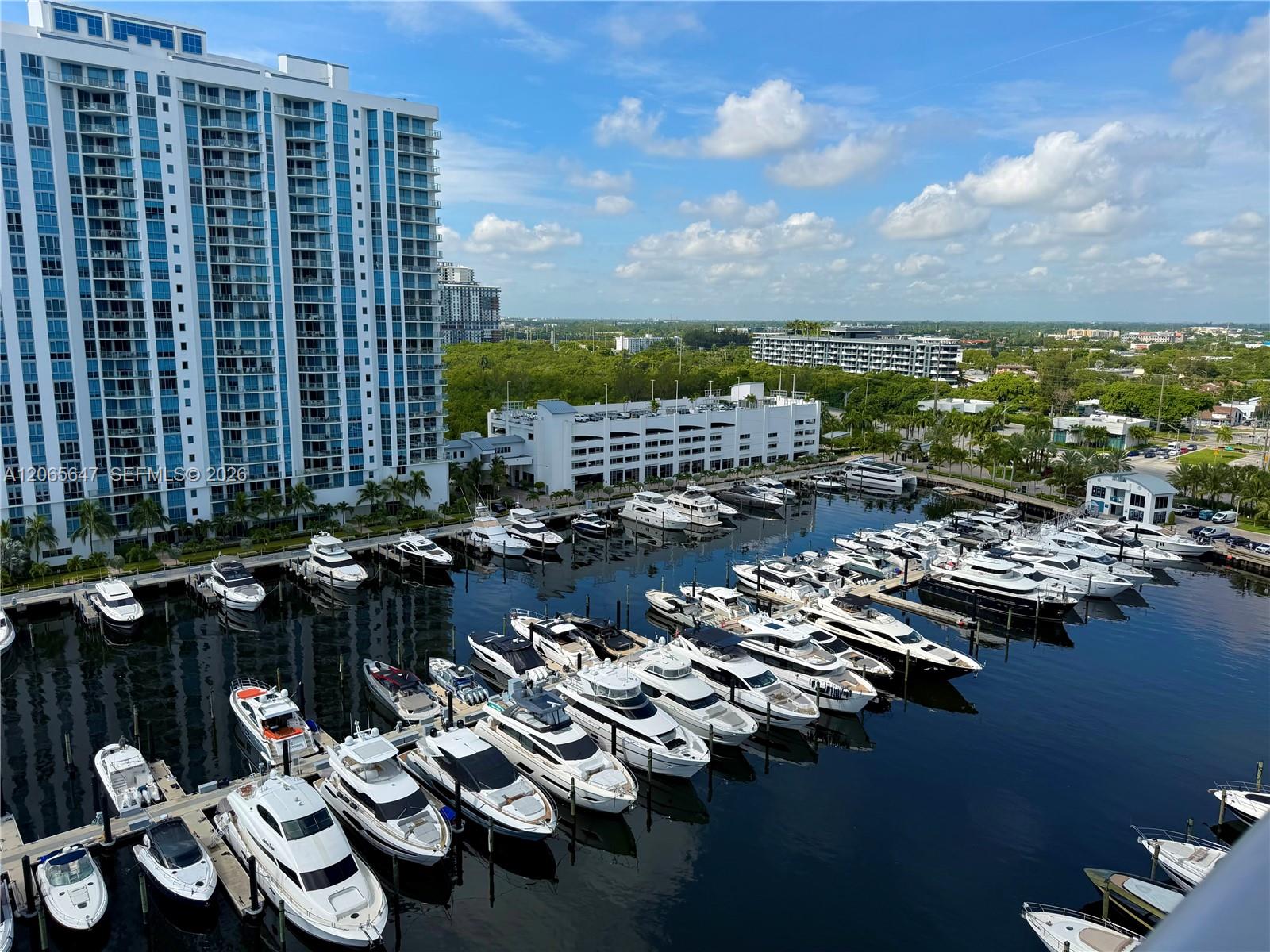 Photo of 17301 Biscayne Blvd #1409, North Miami Beach, Florida, 33160 -