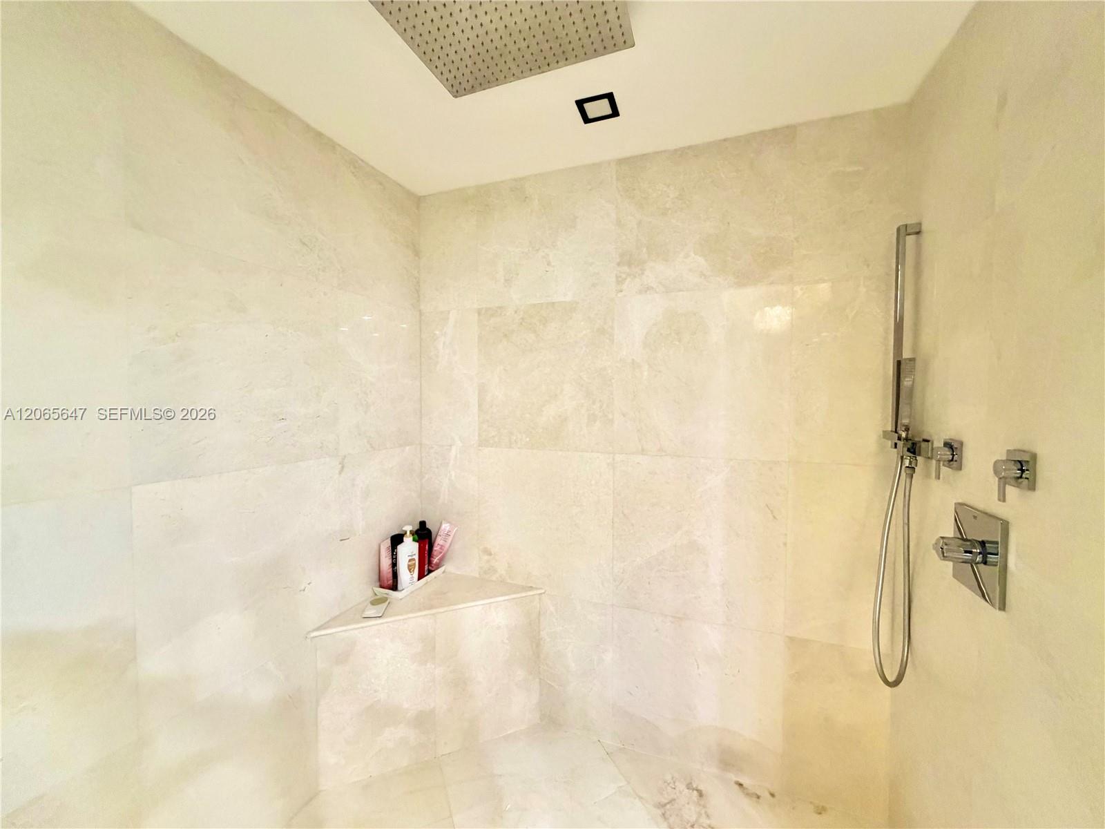 Photo of 17301 Biscayne Blvd #1409, North Miami Beach, Florida, 33160 -