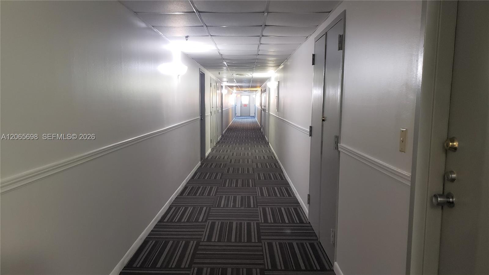 311 1 / 2 830 sq. ft. $ 2026-08-05 0 foto