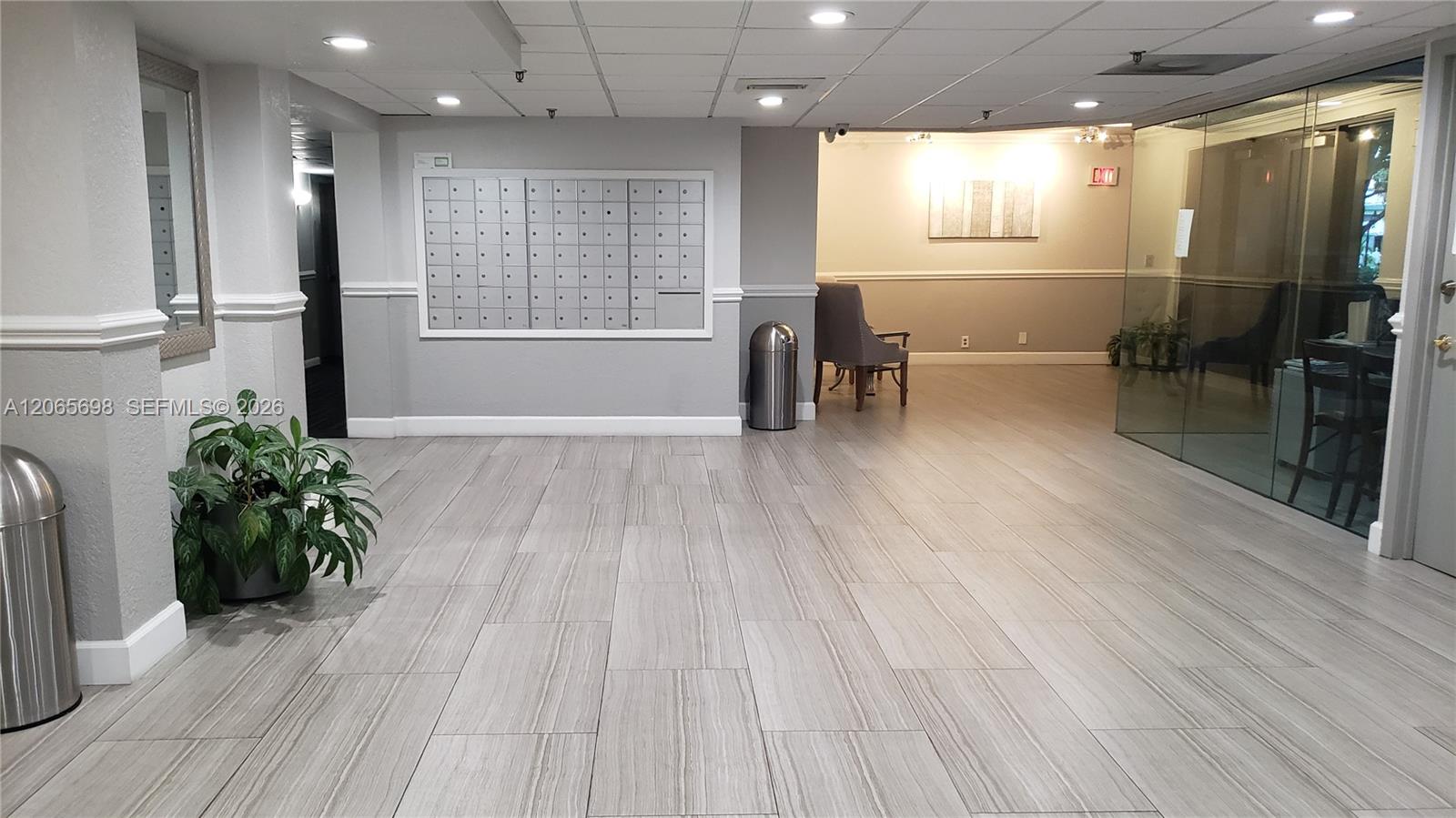 311 1 / 2 830 sq. ft. $ 2026-08-05 0 foto