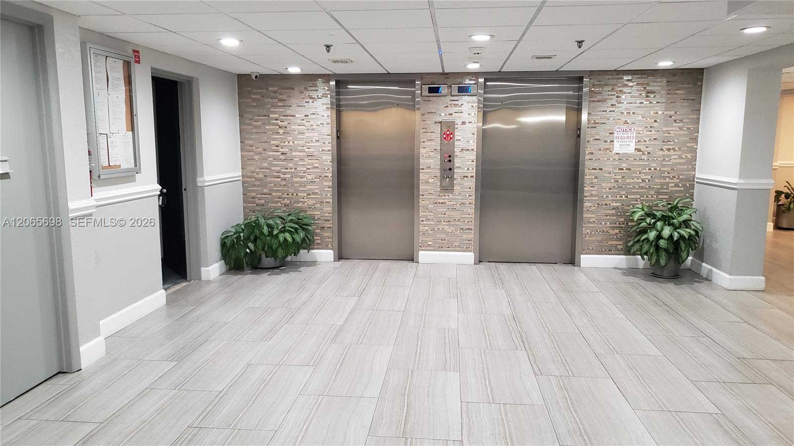 311 1 / 2 830 sq. ft. $ 2026-08-05 0 foto