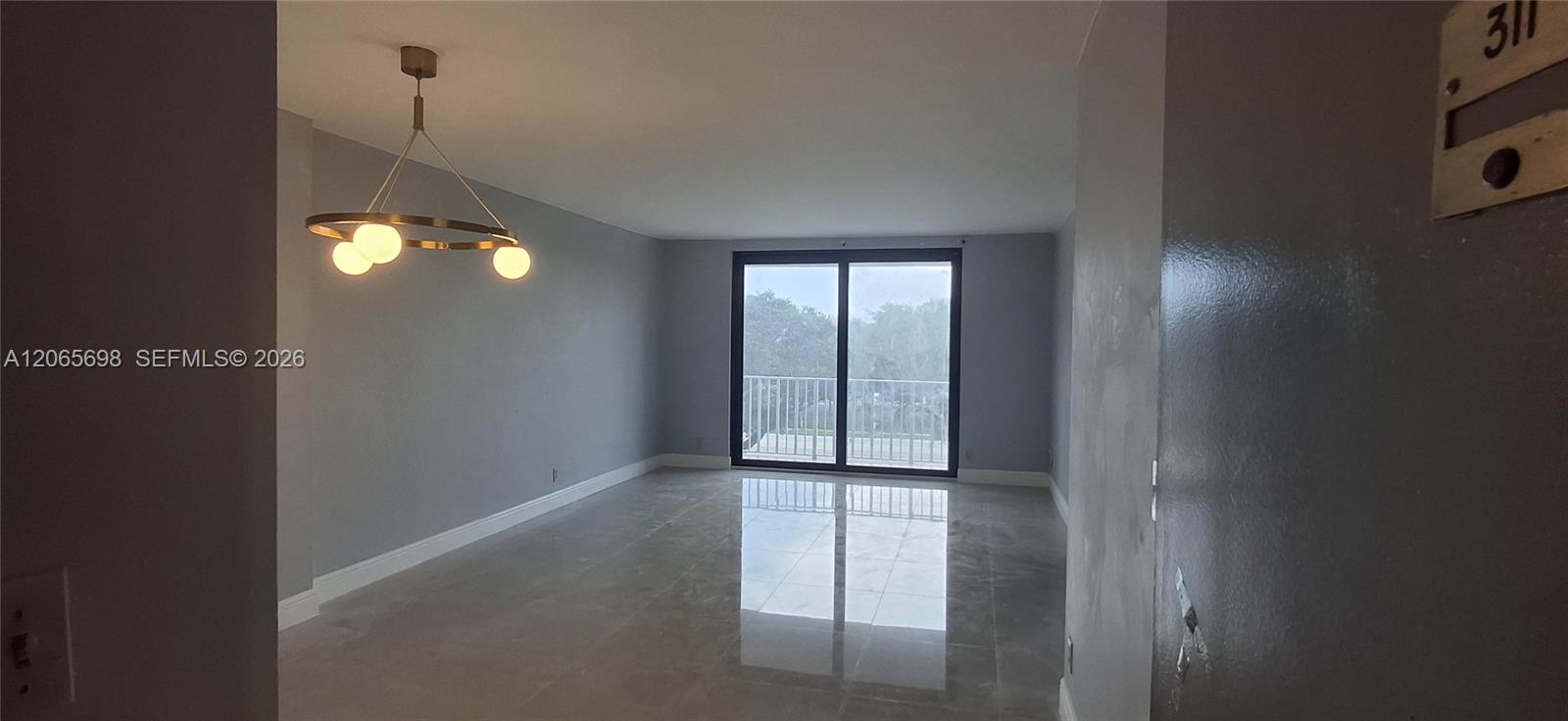 311 1 / 2 830 sq. ft. $ 2026-08-05 0 foto