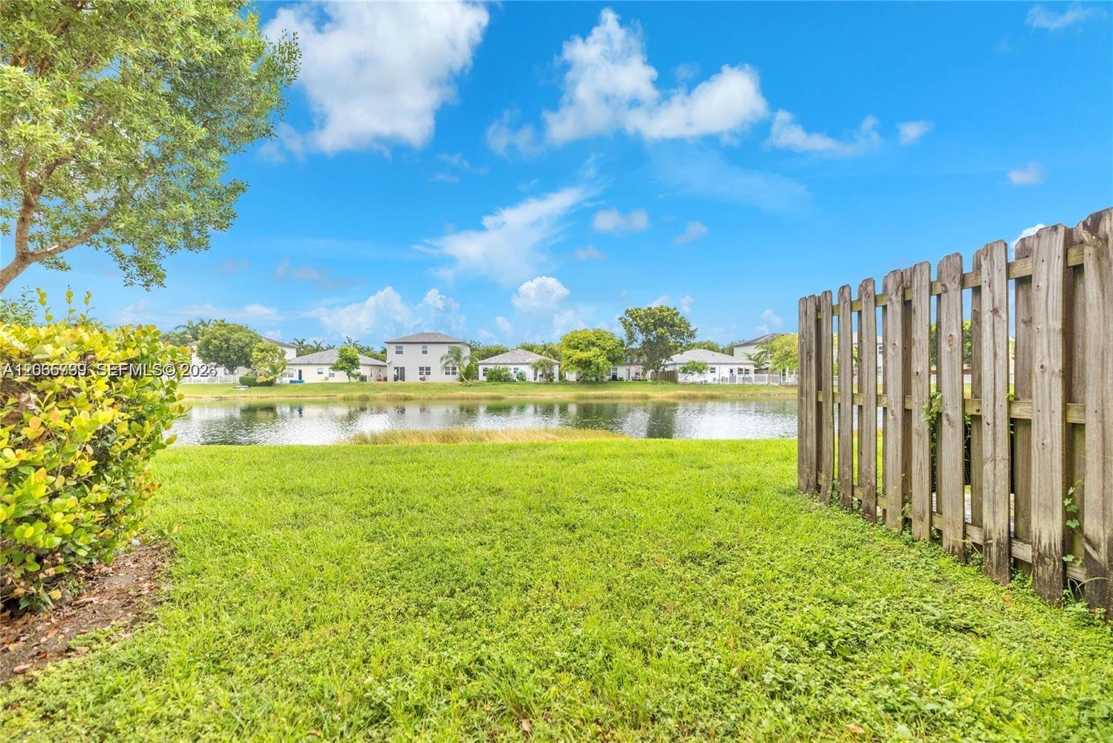 See details 7 3 / 2 1151 sq. ft. $ 2026-08-05 0 Photo