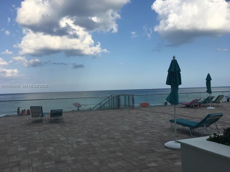 Photo of 3725 Ocean Dr  #409, Hollywood, Florida, 33019 - 