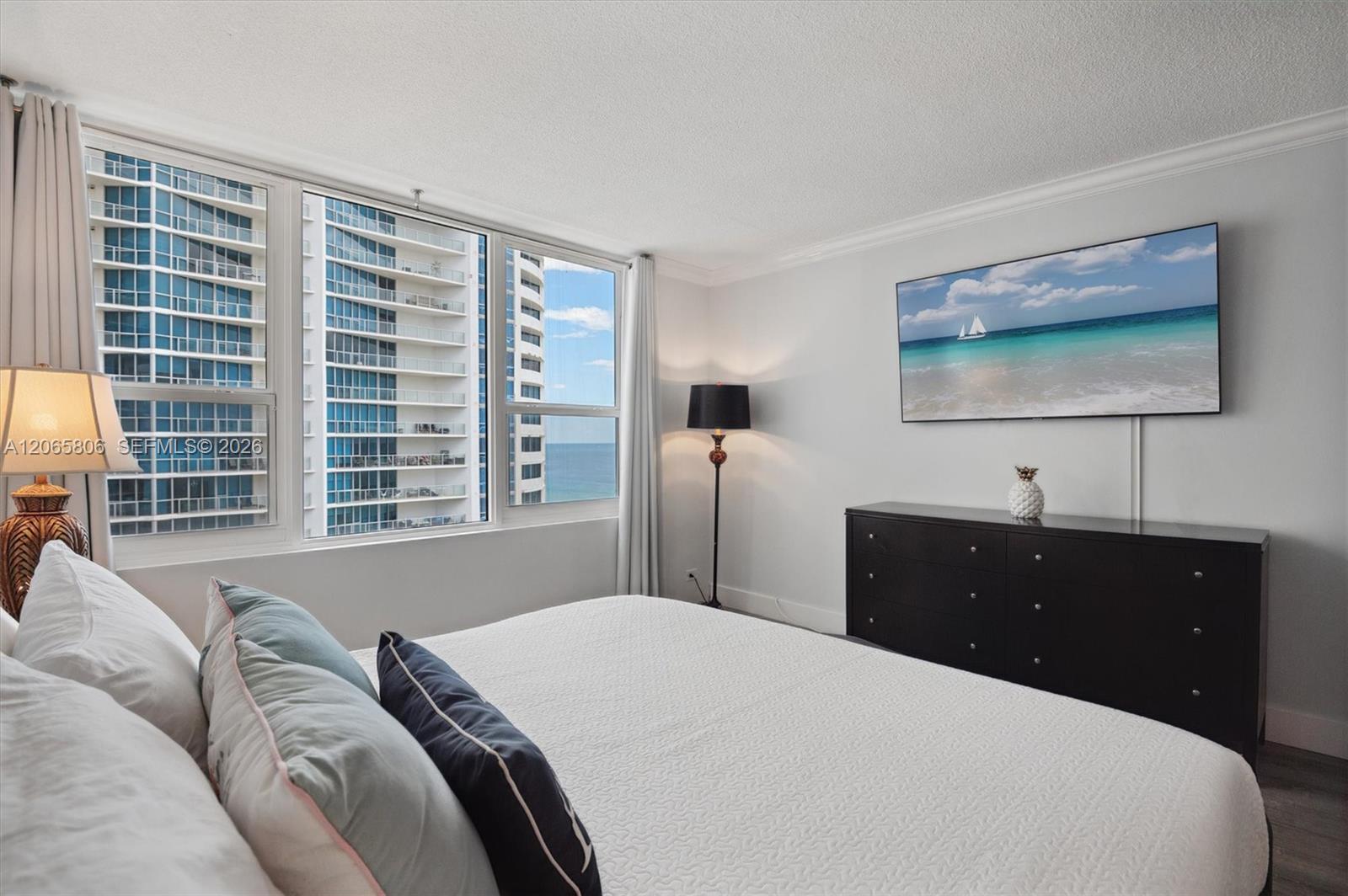 Photo of 3505 Ocean Dr  #1208, Hollywood, Florida, 33019 - 