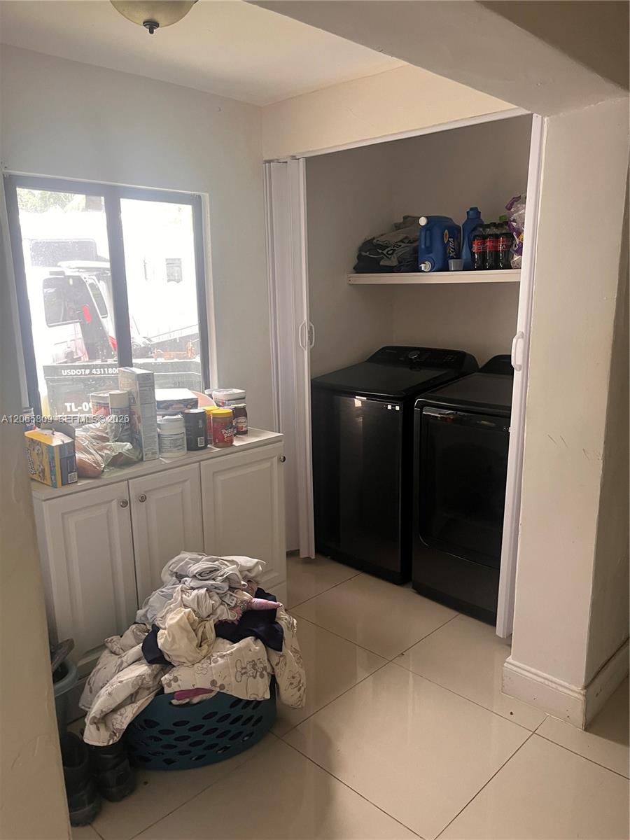 See details 29045 3 / 3 970 sq. ft. $ 2026-10-16 0 Photo