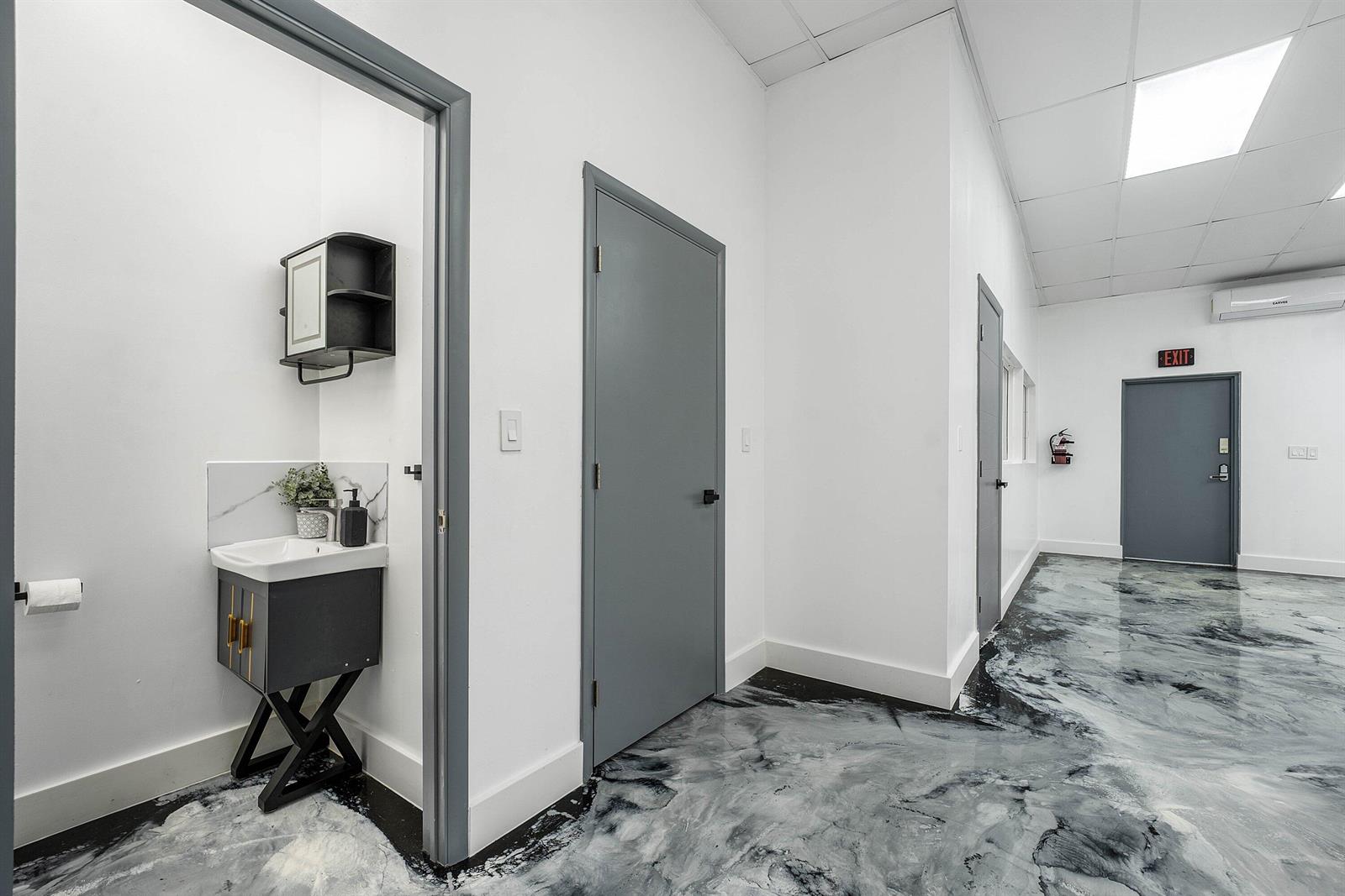 See details / 0 sq. ft. $ 2026-08-07 0 Photo