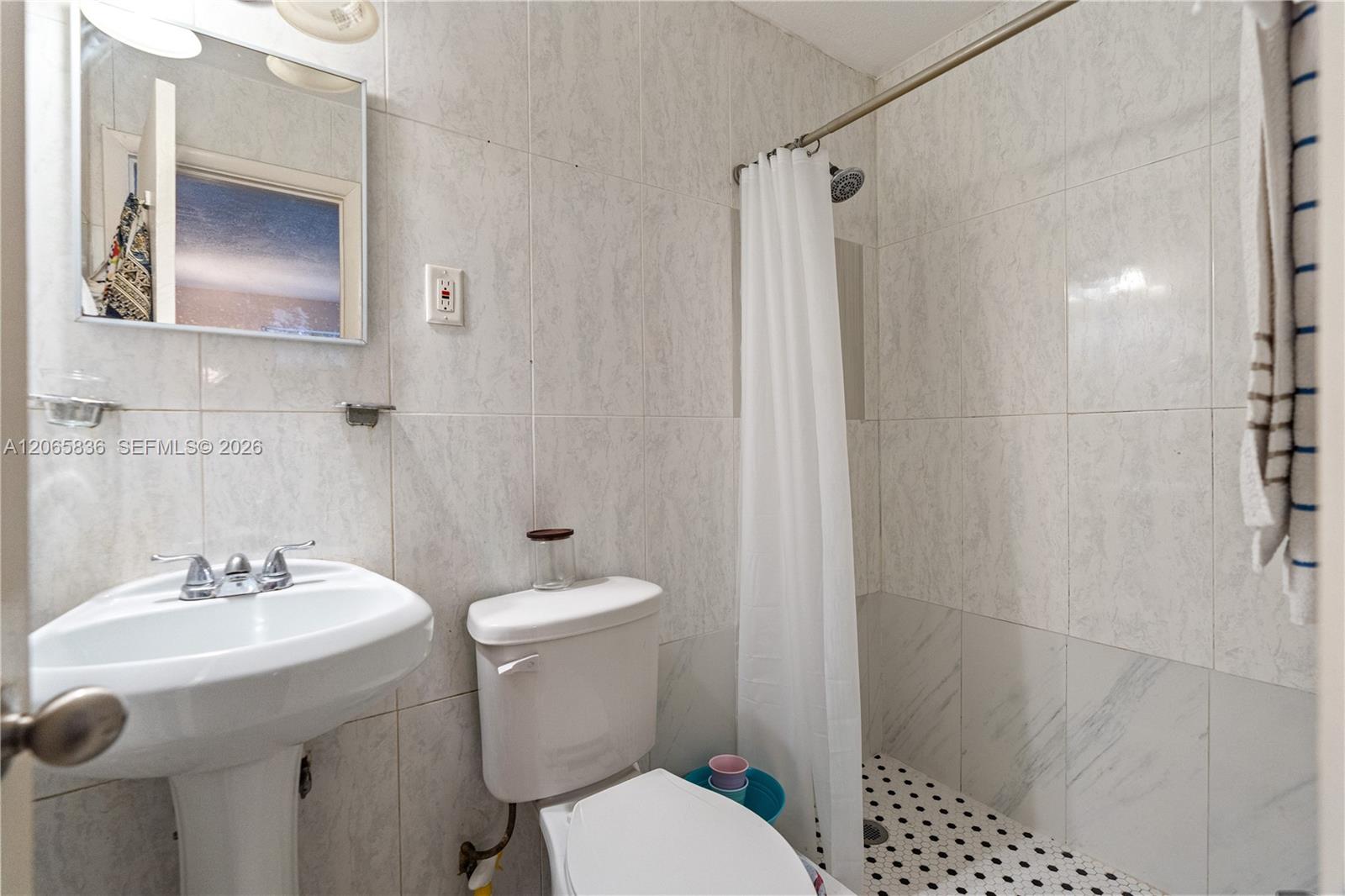 Ver detalles / 1440 sq. ft. $ 2026-08-05 0 foto