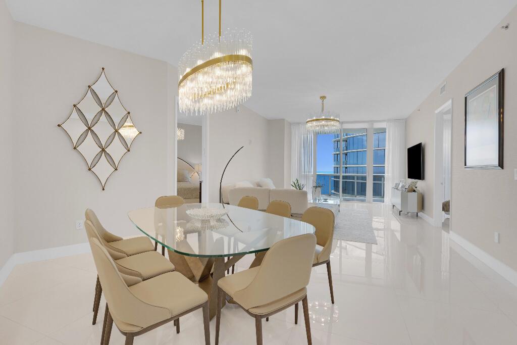 See details 2207 2 / 3 2084 sq. ft. $ 2026-08-06 0 Photo