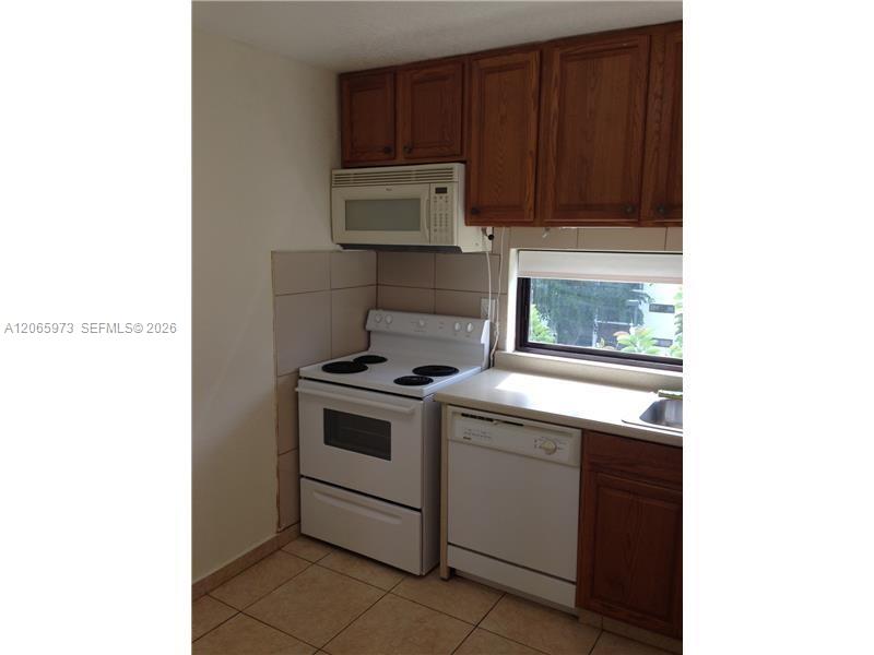 Photo of 16919 Bay Rd  #420, Sunny Isles Beach, Florida, 33160 - 