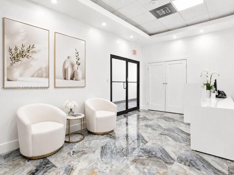 Ver detalles 801 / sq. ft. $ 2026-08-05 0 foto