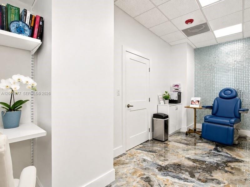 Ver detalles 801 / sq. ft. $ 2026-08-05 0 foto