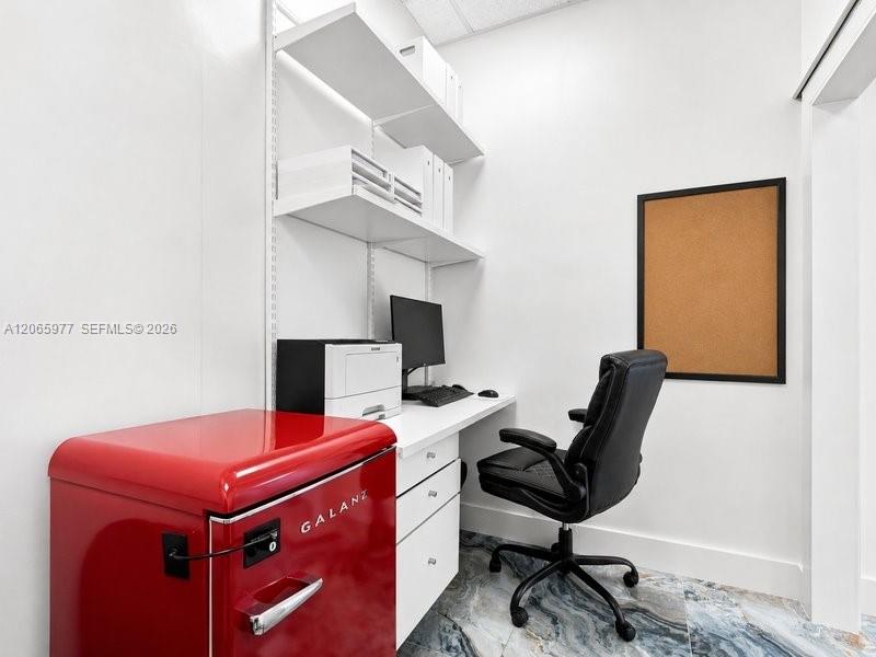 Ver detalles 801 / sq. ft. $ 2026-08-05 0 foto