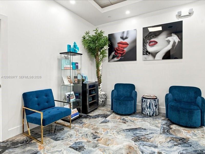 Ver detalles 801 / sq. ft. $ 2026-08-05 0 foto