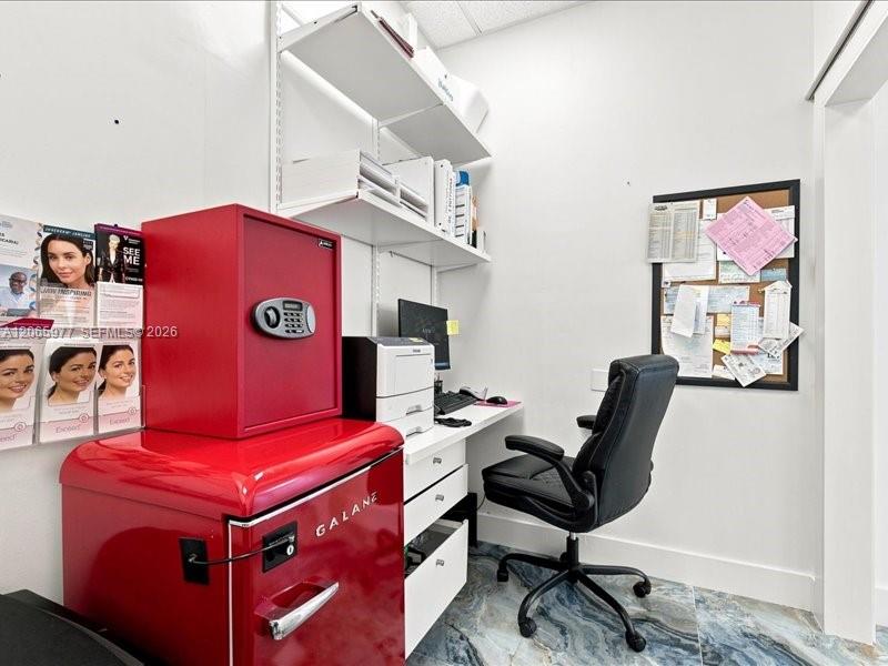 Ver detalles 801 / sq. ft. $ 2026-08-05 0 foto