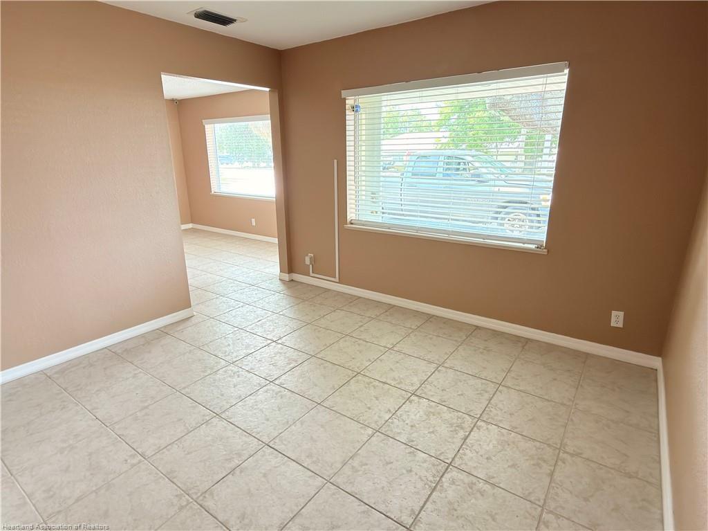 See details A / 0 sq. ft. $ 2026-08-07 0 Photo
