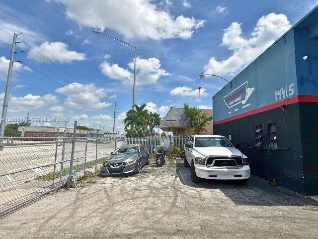 See details / sq. ft. $ 2026-08-05 0 Photo