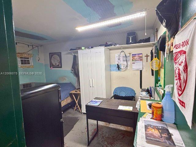 See details / sq. ft. $ 2026-08-05 0 Photo