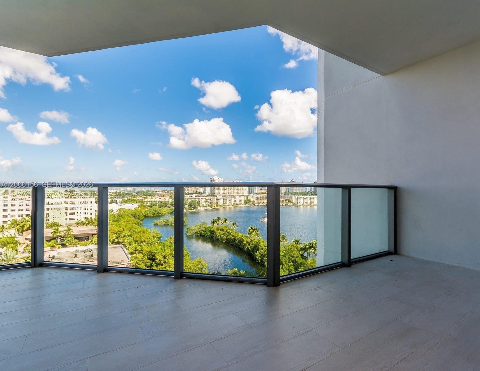 Photo of 17301 Biscayne Blvd #1004, North Miami Beach, Florida, 33160 -