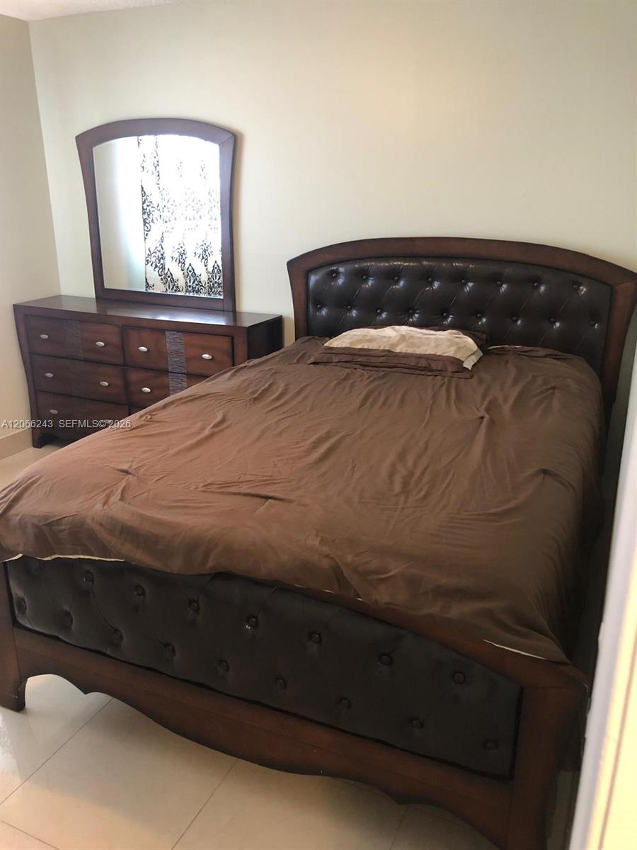 Photo of 319 14th Ave  #707, Hallandale Beach, Florida, 33009 - 
