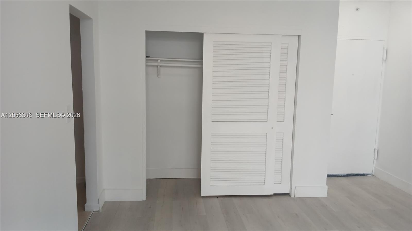 Photo of 3001 Ocean Dr  #107, Hollywood, Florida, 33019 - 