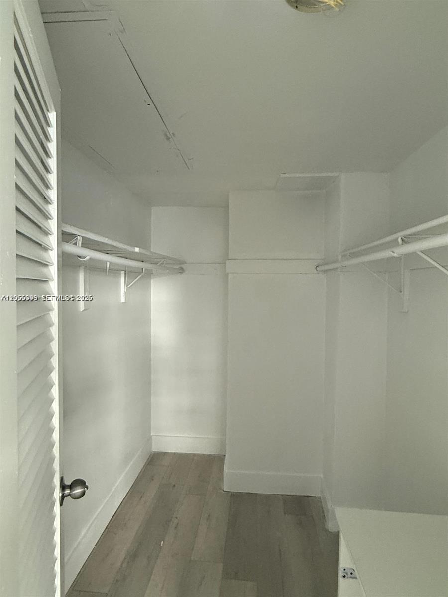 Photo of 3001 Ocean Dr  #107, Hollywood, Florida, 33019 - 