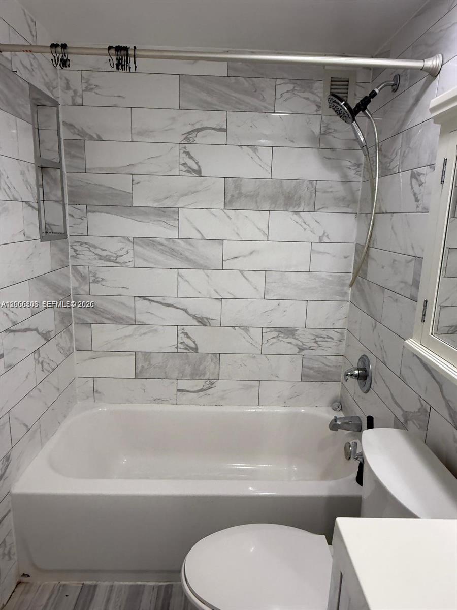 Photo of 3001 Ocean Dr  #107, Hollywood, Florida, 33019 - 
