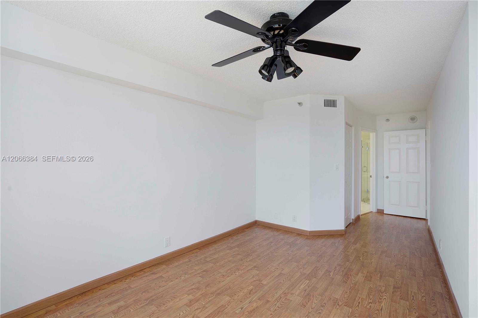 Photo of 3530 Mystic Pointe Dr  #3214, Aventura, Florida, 33180 - 