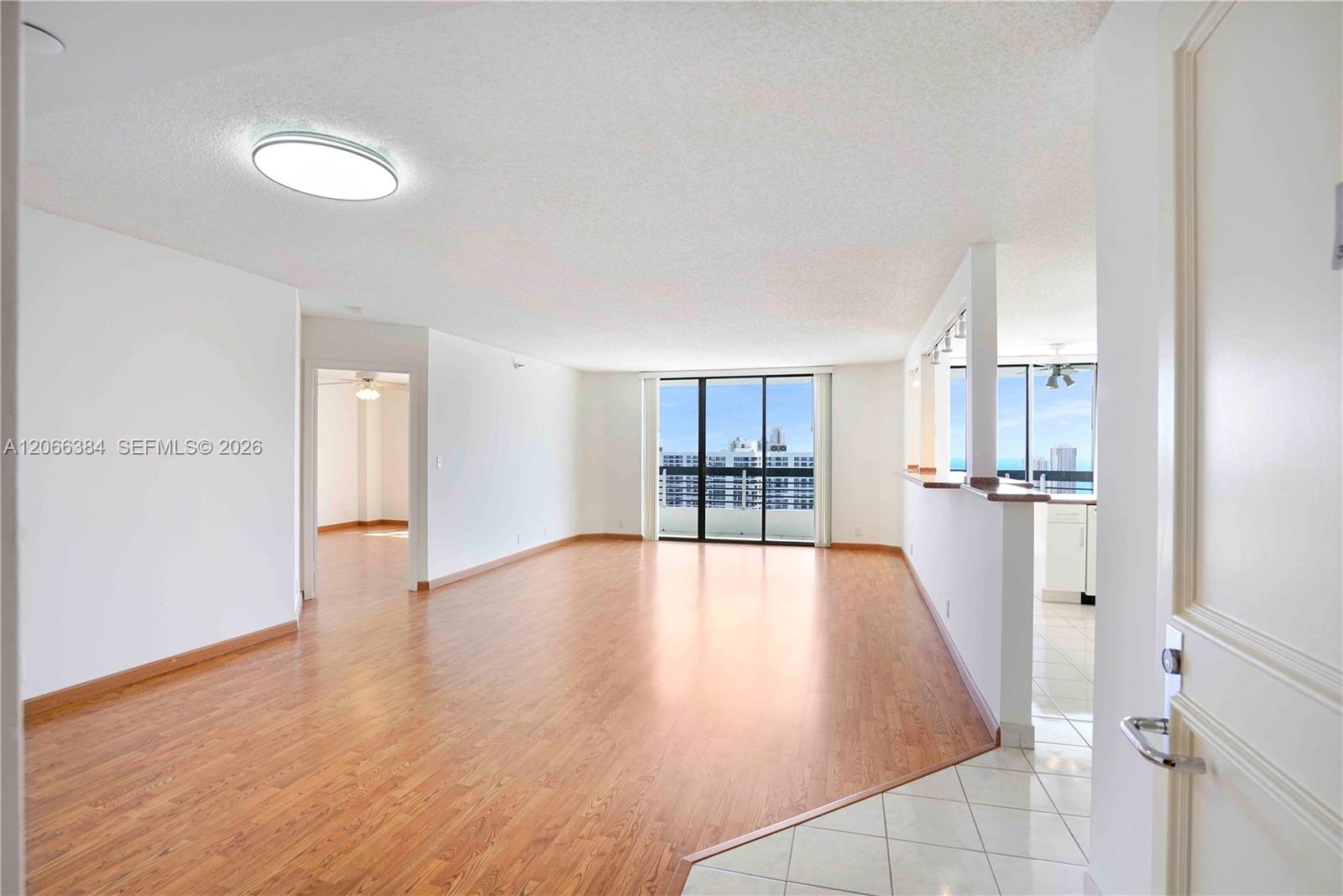 Photo of 3530 Mystic Pointe Dr  #3214, Aventura, Florida, 33180 - 