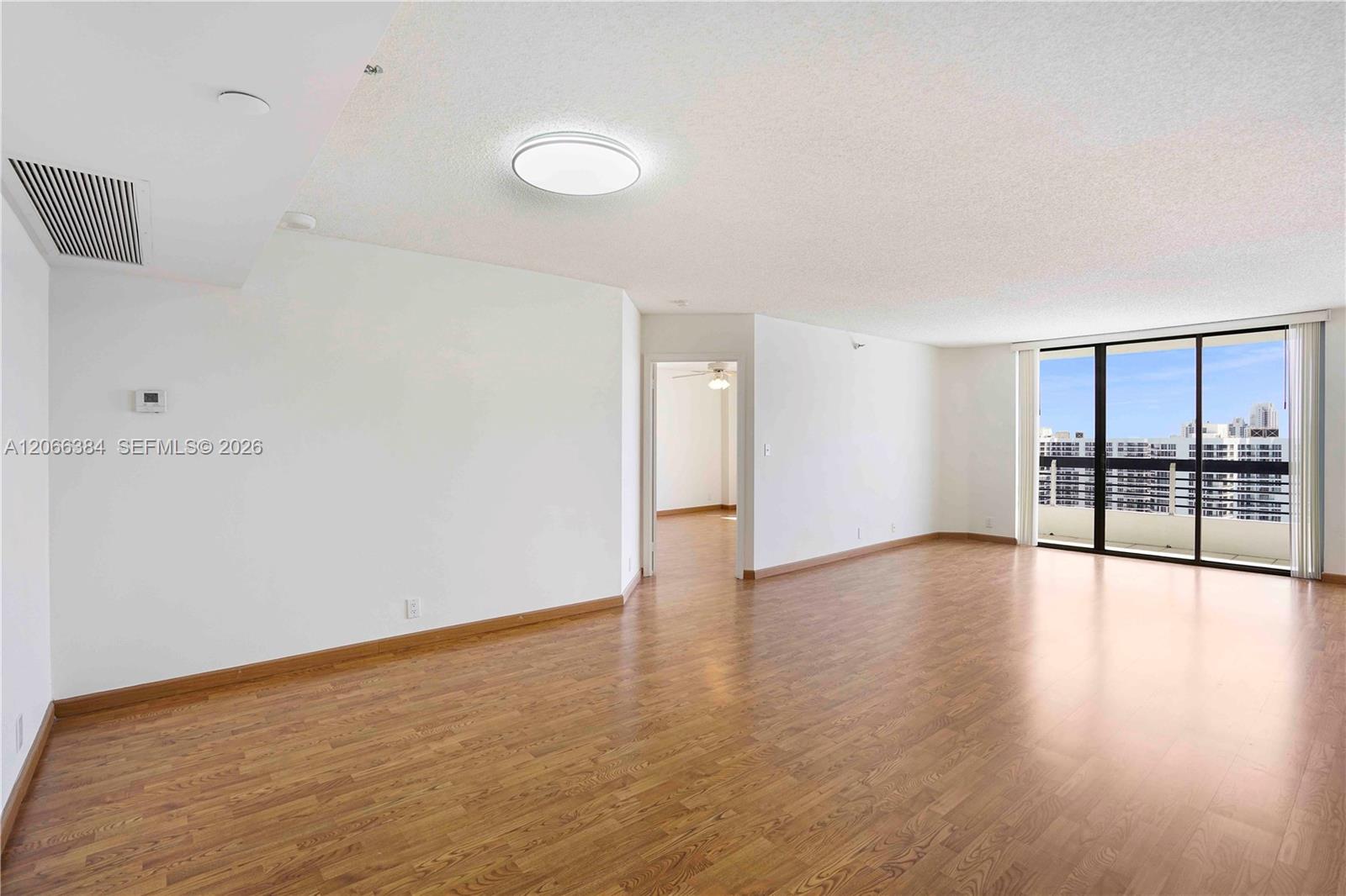 Photo of 3530 Mystic Pointe Dr  #3214, Aventura, Florida, 33180 - 
