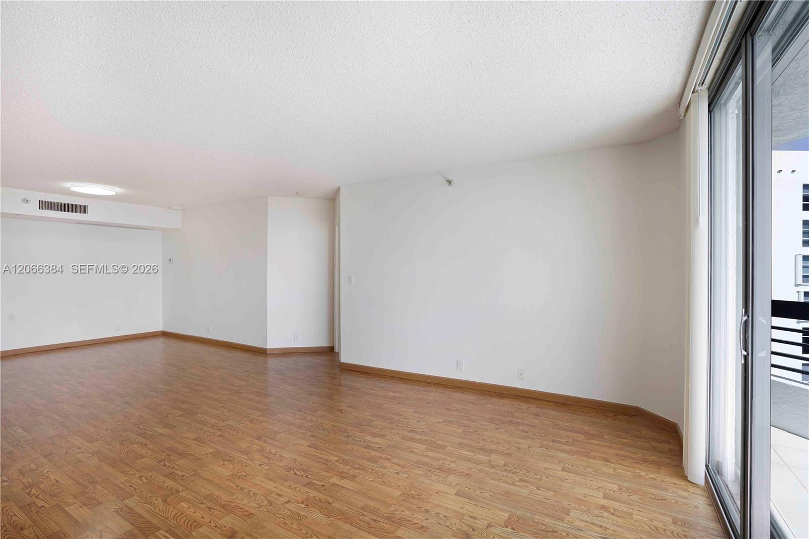 Photo of 3530 Mystic Pointe Dr  #3214, Aventura, Florida, 33180 - 