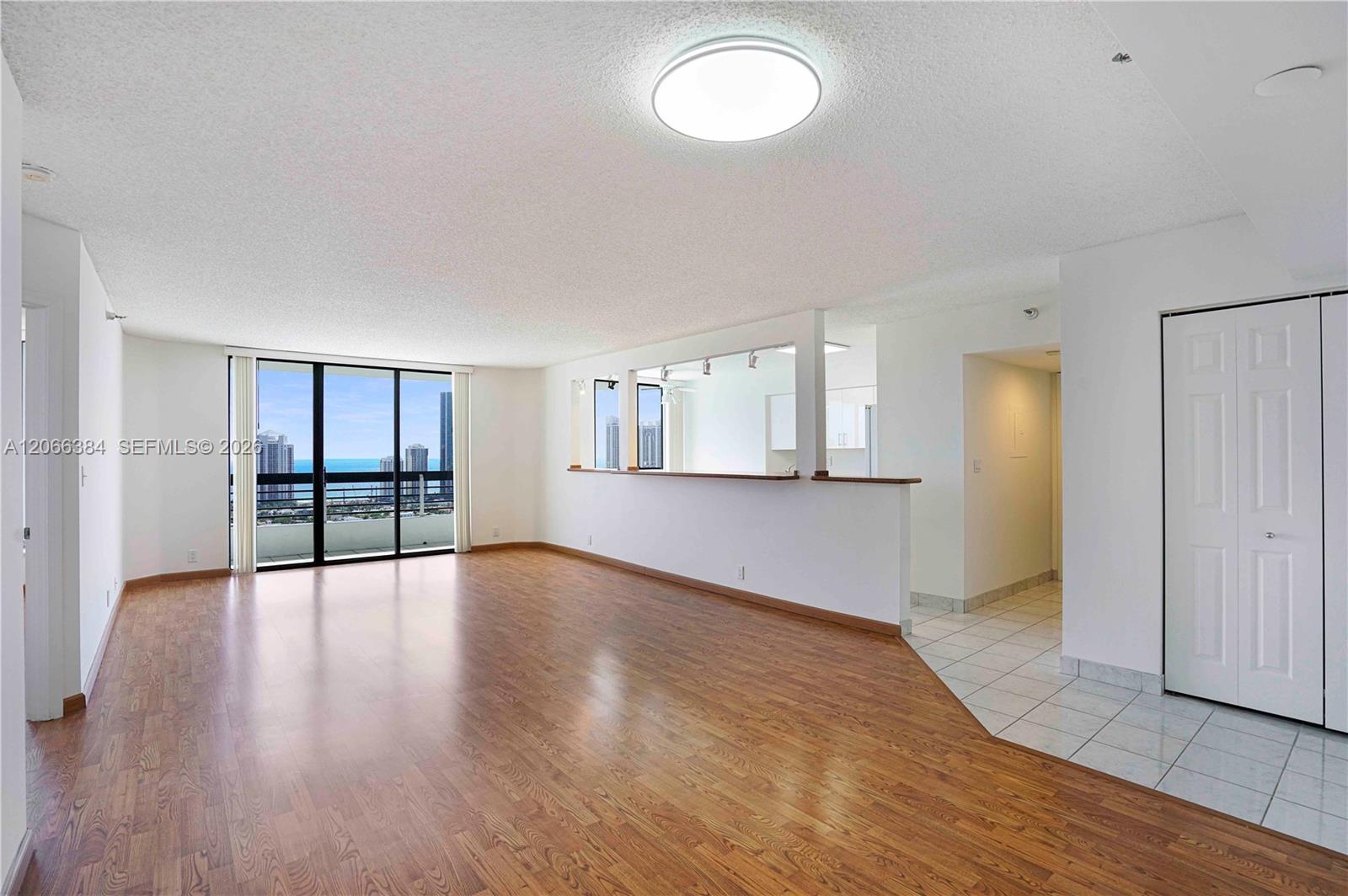 Photo of 3530 Mystic Pointe Dr  #3214, Aventura, Florida, 33180 - 