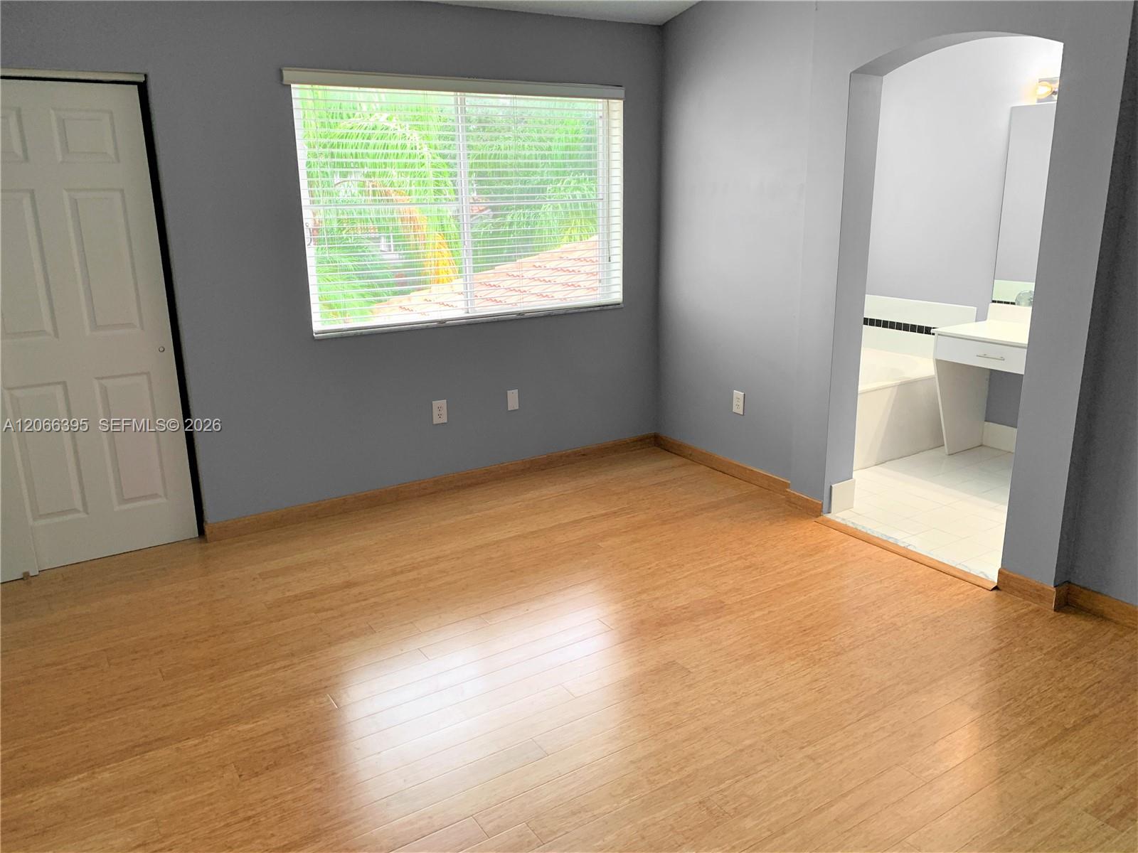 Photo 5 of Buttonwood Ln