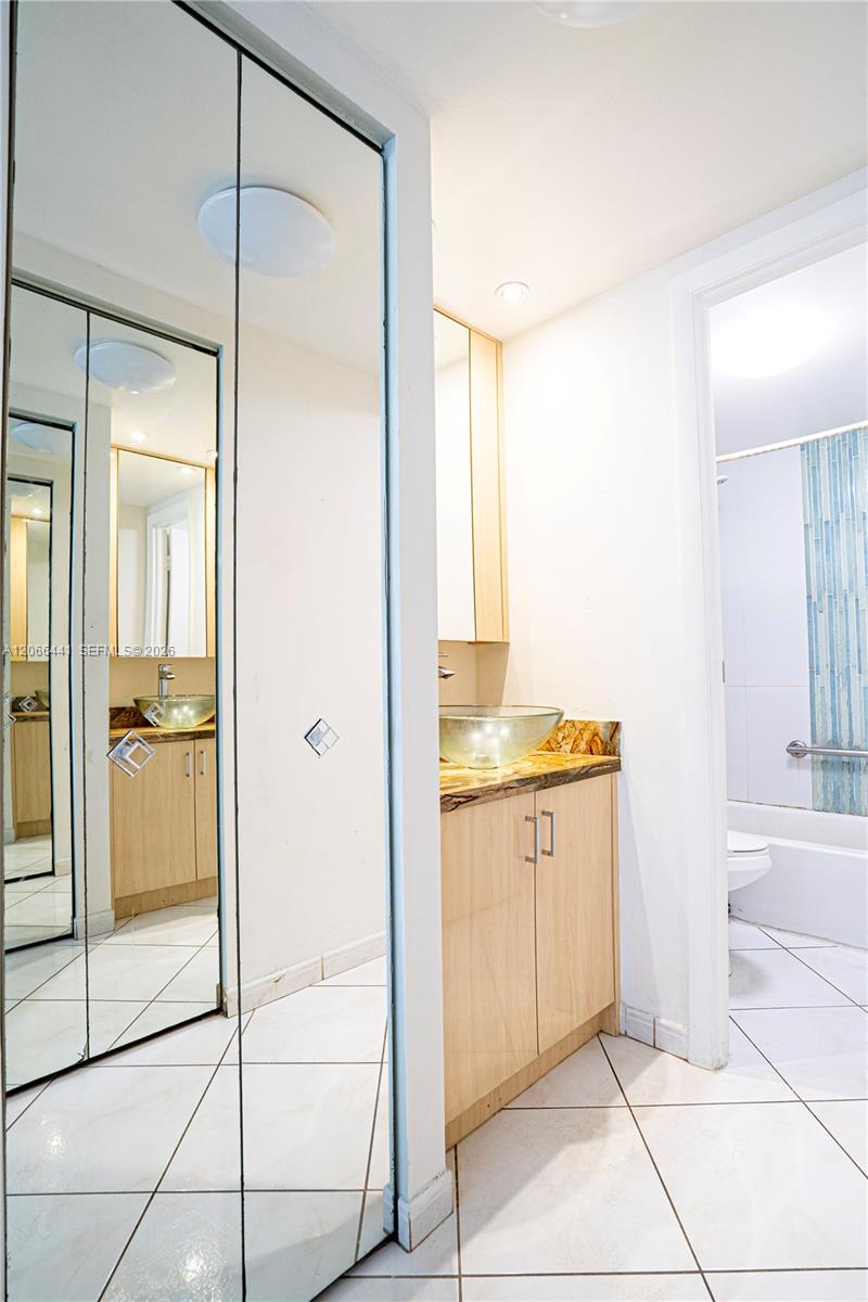 Photo of 600 Three Islands Blvd #1416, Hallandale Beach, Florida, 33009 -