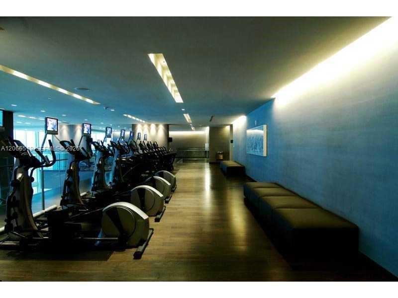 1711 2 / 2 1554 sq. ft. $ 2026-08-06 0 Photo