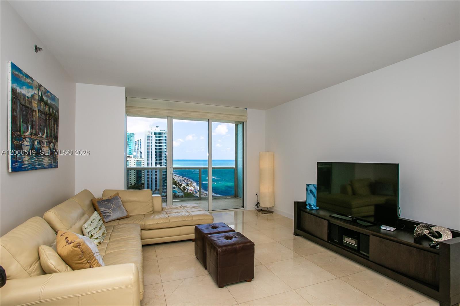 1711 2 / 2 1554 sq. ft. $ 2026-08-06 0 Photo