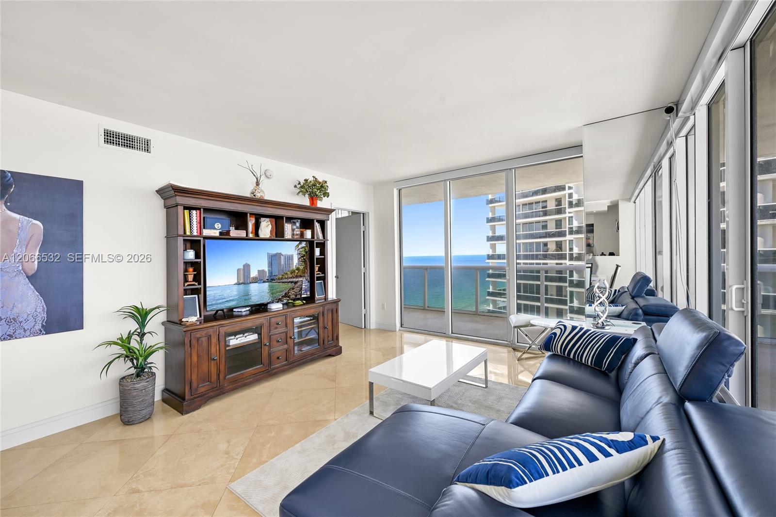 See details 3606 2 / 2 1448 sq. ft. $ 2026-08-06 0 Photo