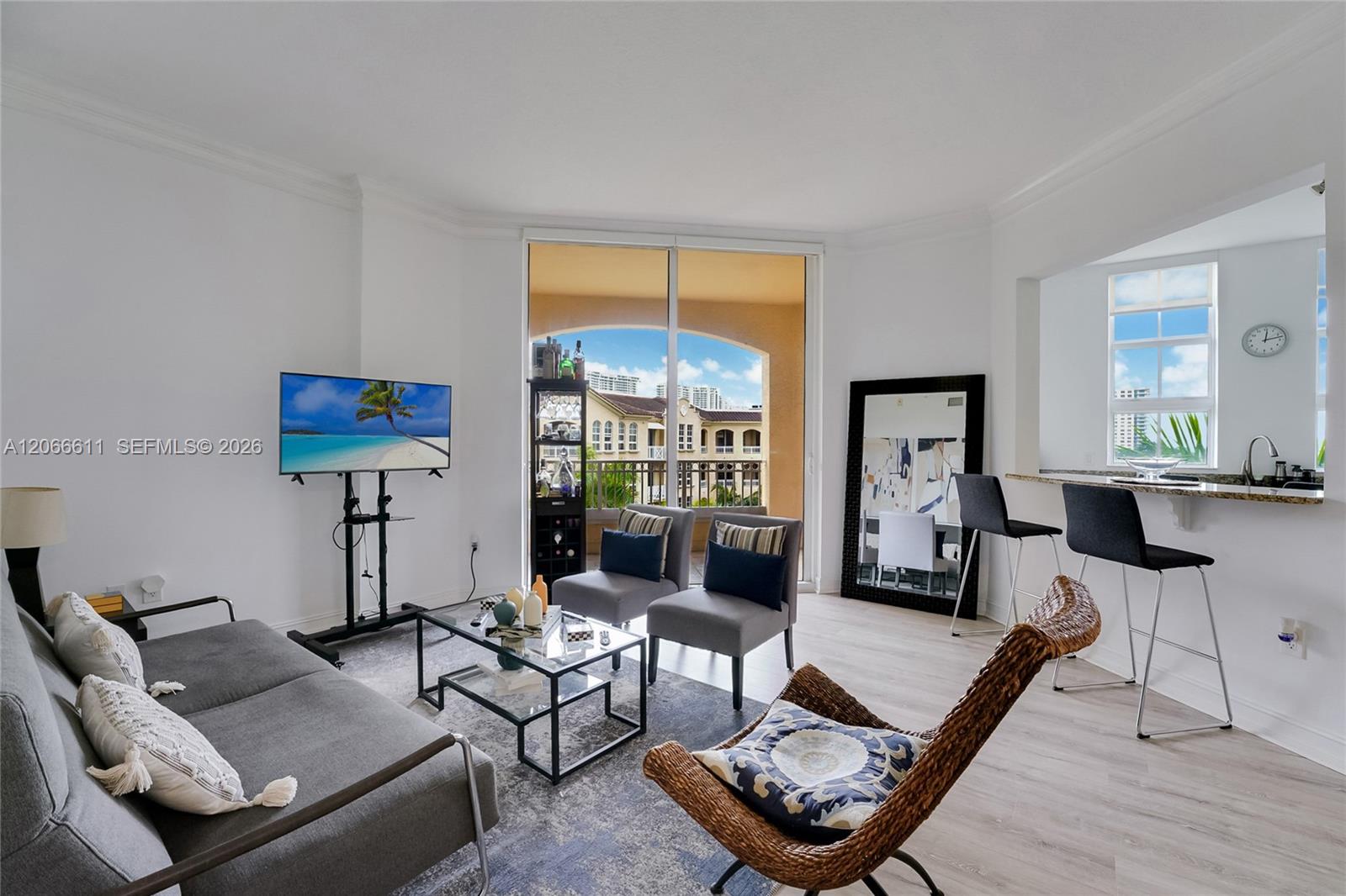 Photo of 3001 185th St  #612, Aventura, Florida, 33180 - 