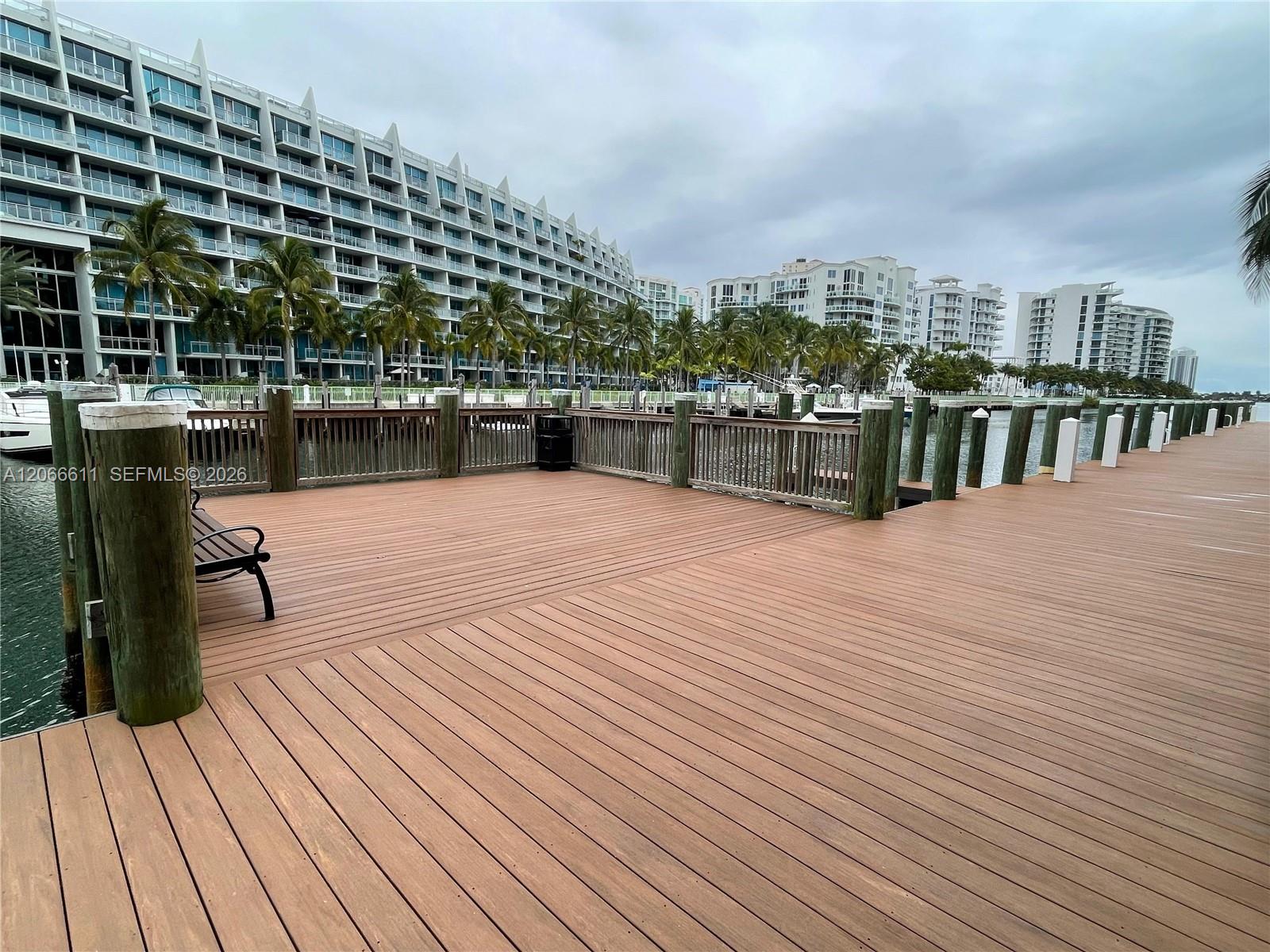 Photo of 3001 185th St  #612, Aventura, Florida, 33180 - 