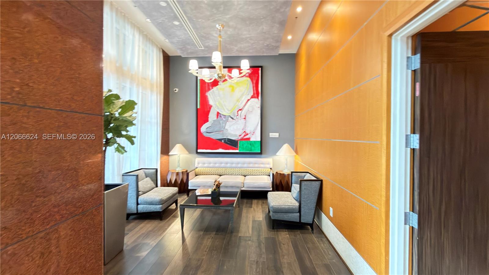 See details 808 2 / 2 1006 sq. ft. $ 2026-08-06 0 Photo
